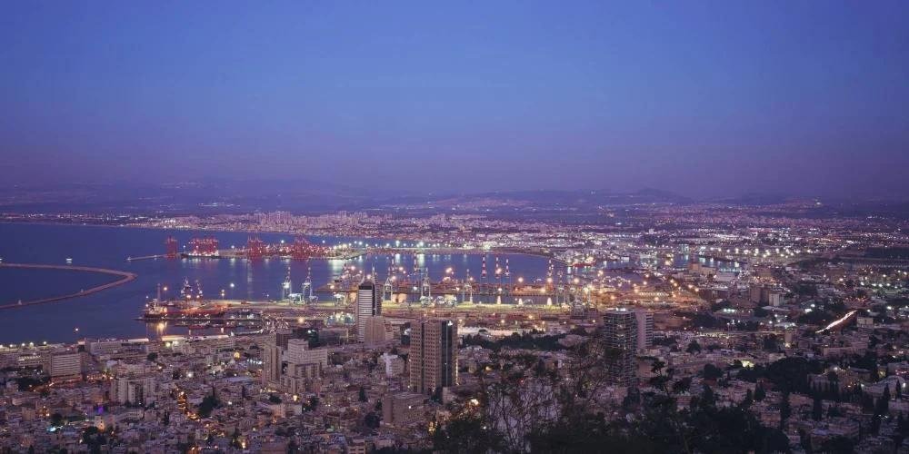 נוף אזור הקריות בצפון ישראל ליד חיפה